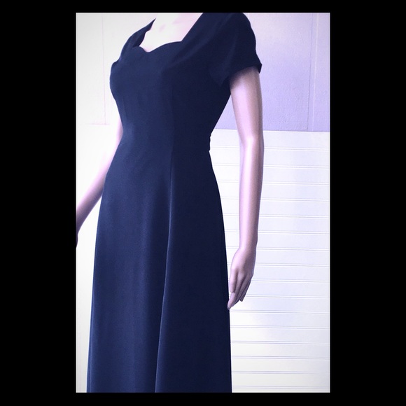 Cousin’s Concert Attire Dresses & Skirts - 💚 Cousins Concert Attire Black Dress Size 4